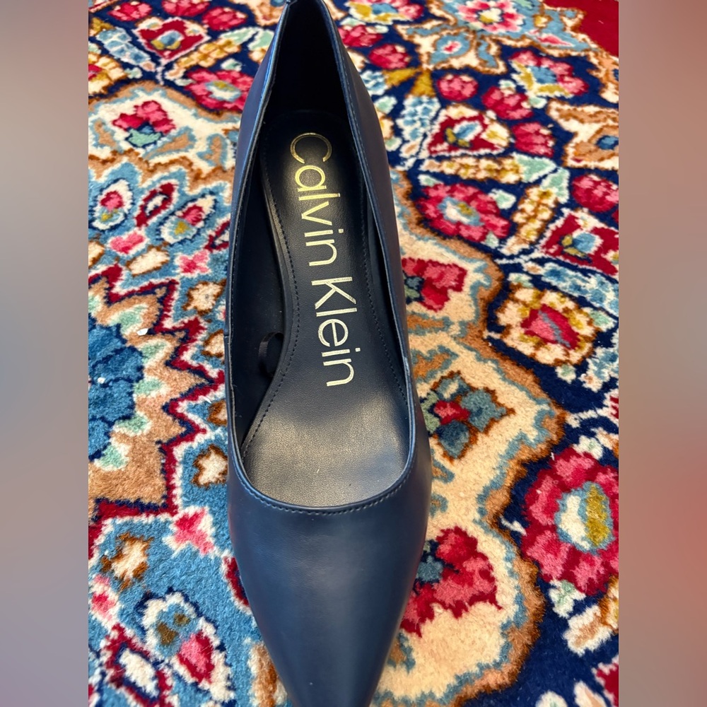 Kalvin Kline heels